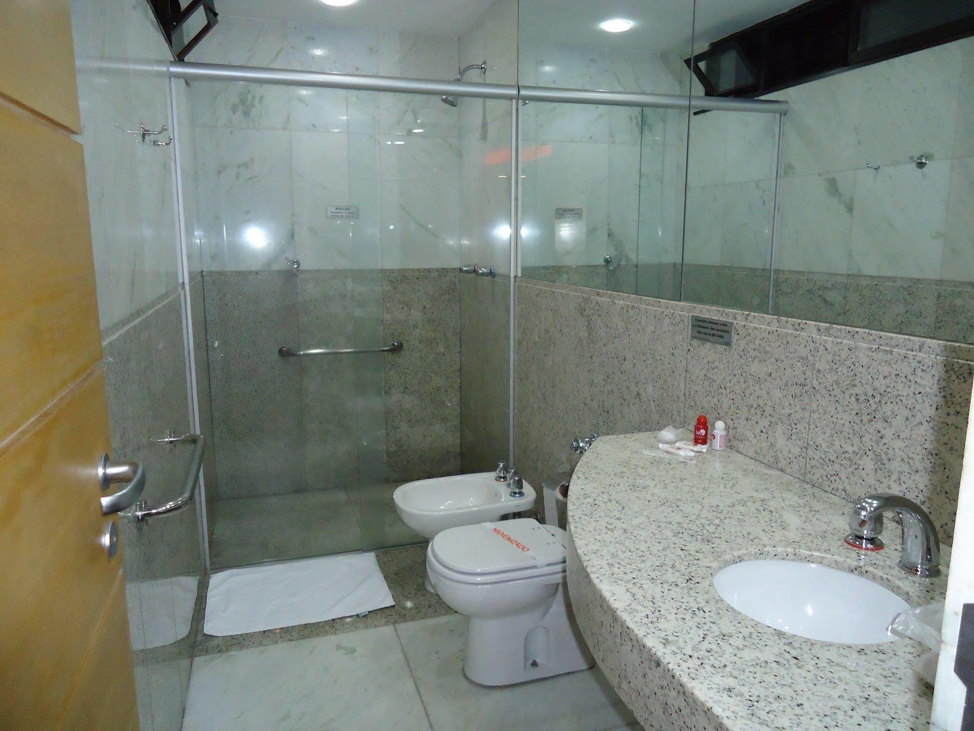 Motel Sunny (Adults Only) Белу-Оризонти Экстерьер фото